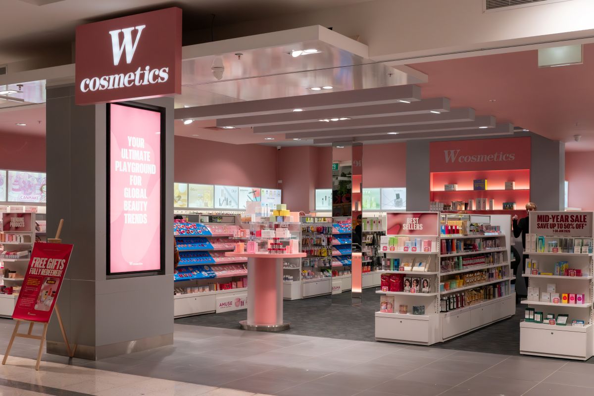 W cosmetics Pops Up in Riccarton