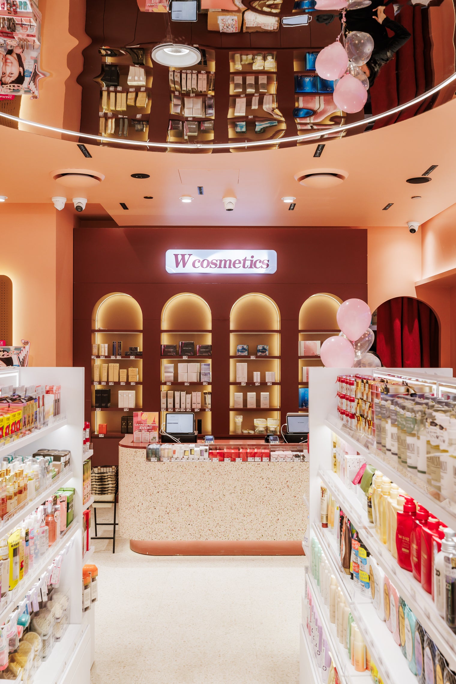 We’re thrilled to announce the grand opening of our newest W Cosmetics store in Hornsby, NSW!