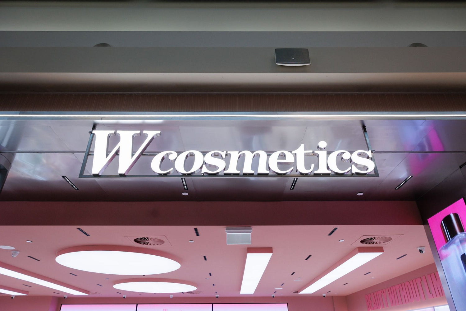 W cosmetics now open at Lakeside Joondalup