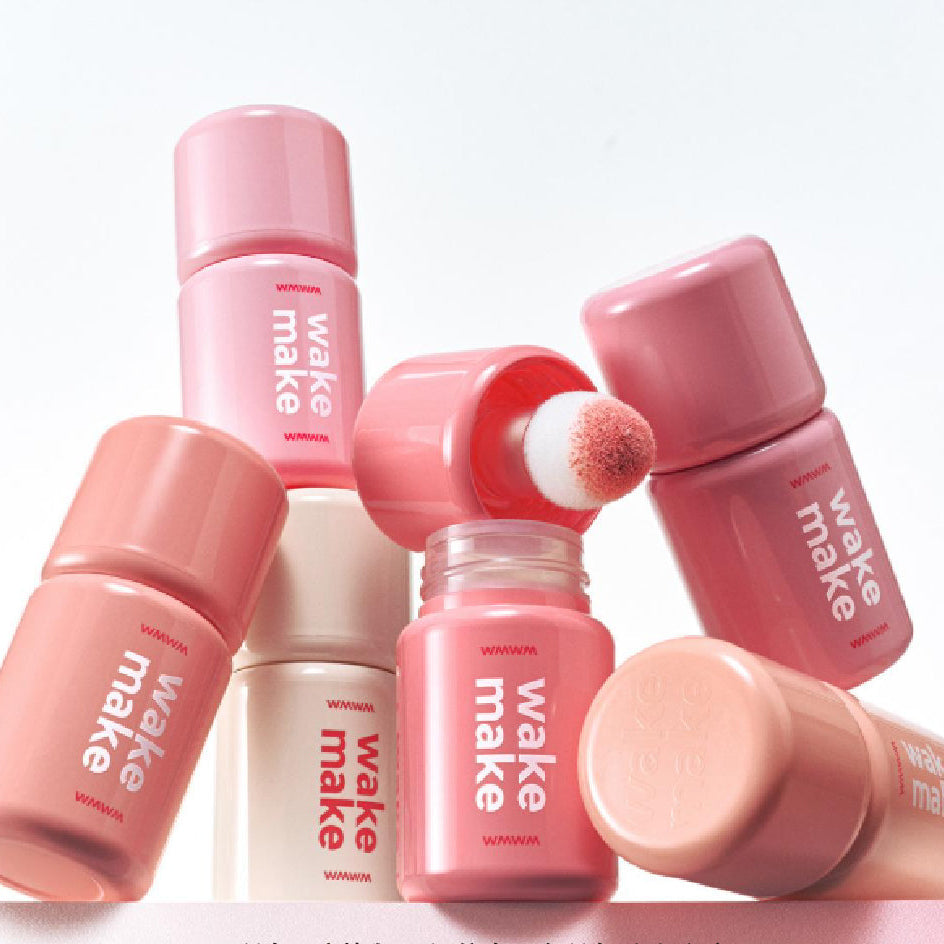 Wakemake Shaking Blur Cheek