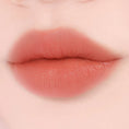 Load image into Gallery viewer, Braye Lipsleek Blur
