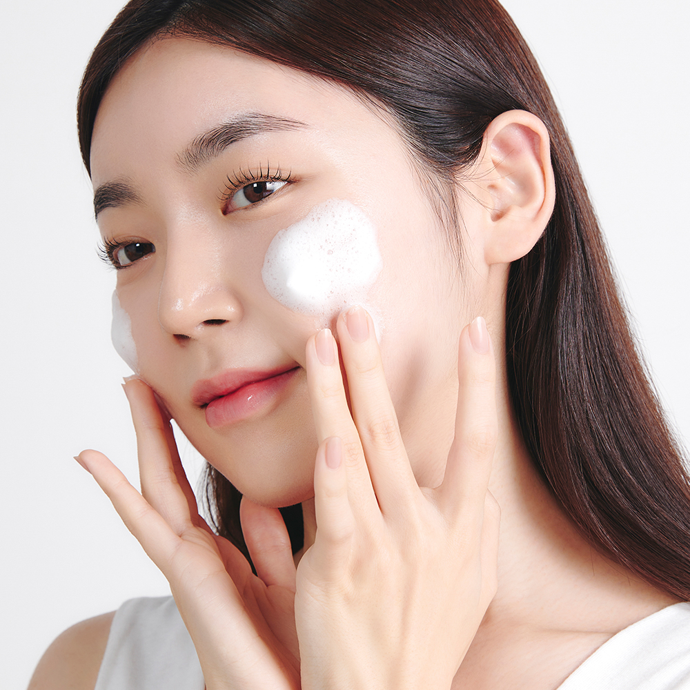 Etude House Soon Jung PH 6.5 Whip Cleanser