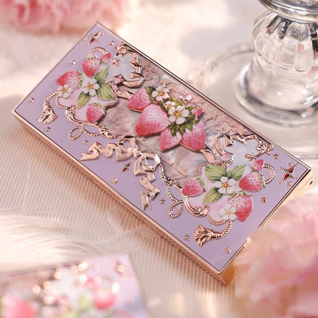 Flower Knows Strawberry Rococo Series Five-Color Eyeshadow Palette