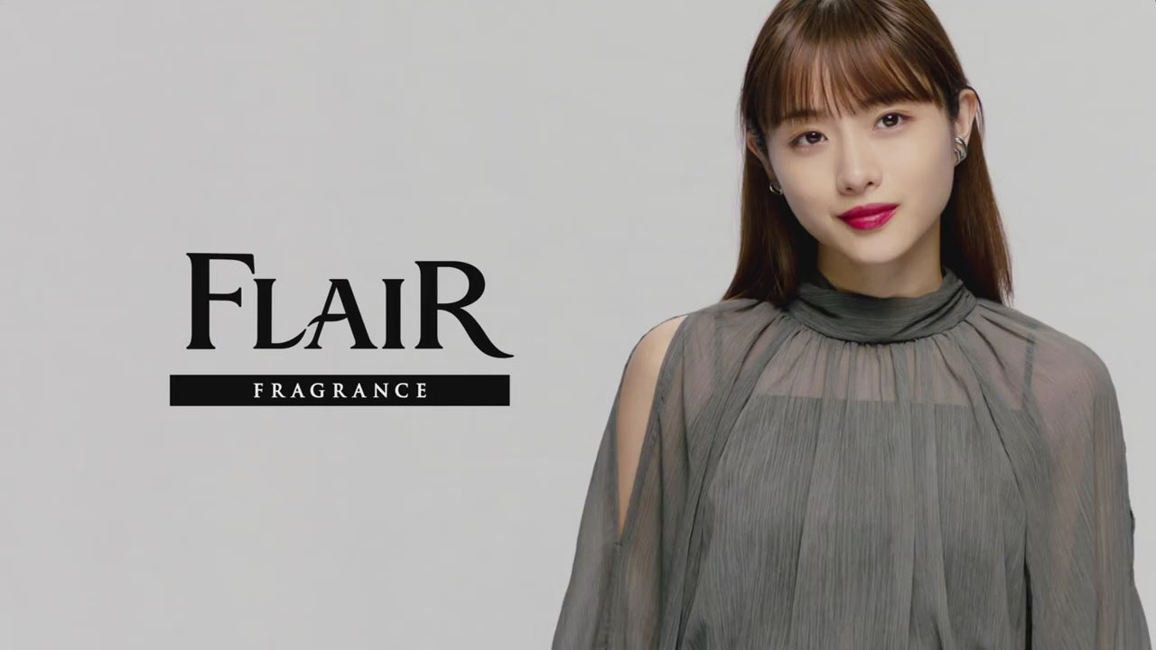 Load video: Kao Flair Fragrance Fabric Softener / Fabric Conditioner 520ml