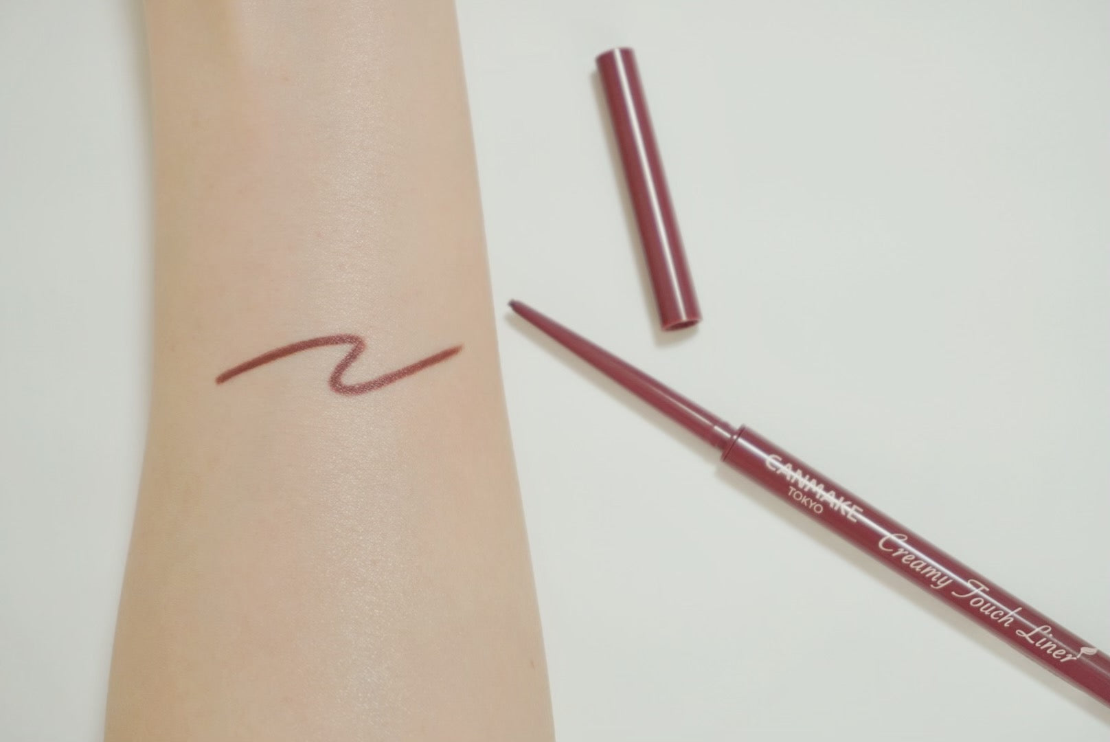 Canmake Creamy Touch Liner 06 Foggy Plum